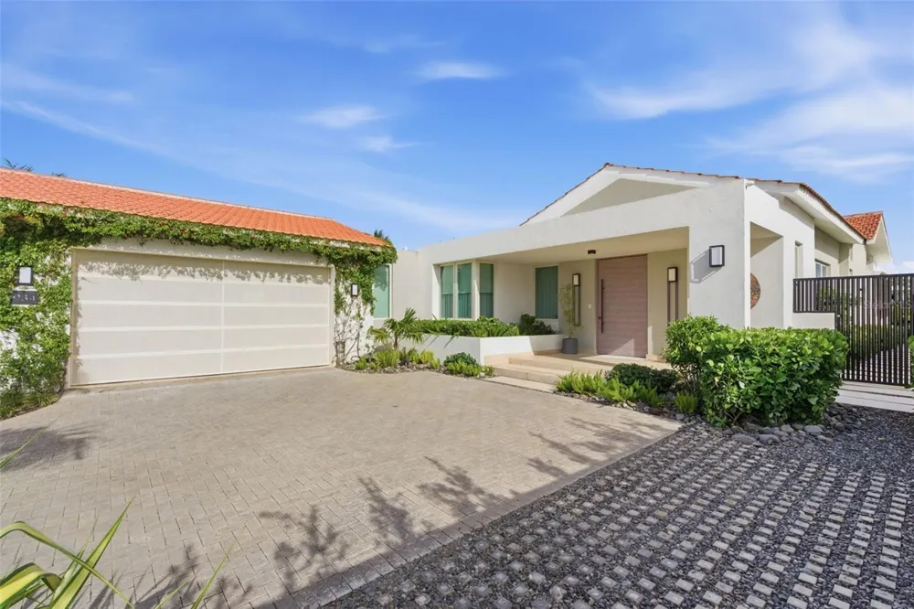 934 ISLA NORTE Dorado, PR 00646