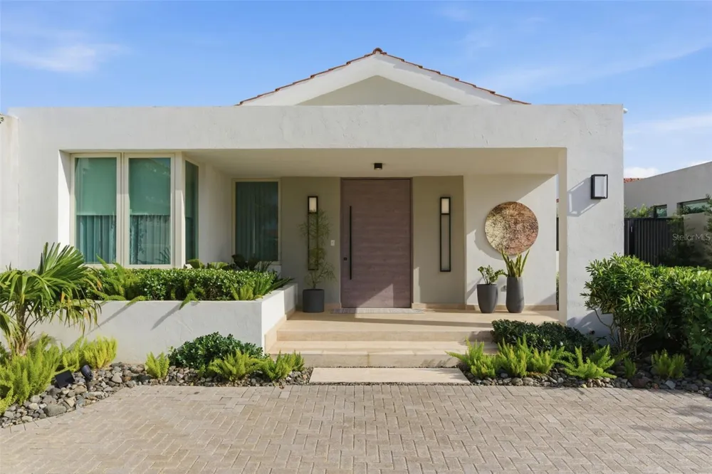 934 ISLA NORTE Dorado, PR 00646