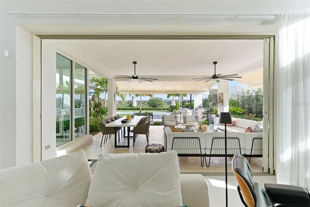 934 ISLA NORTE Dorado, PR 00646
