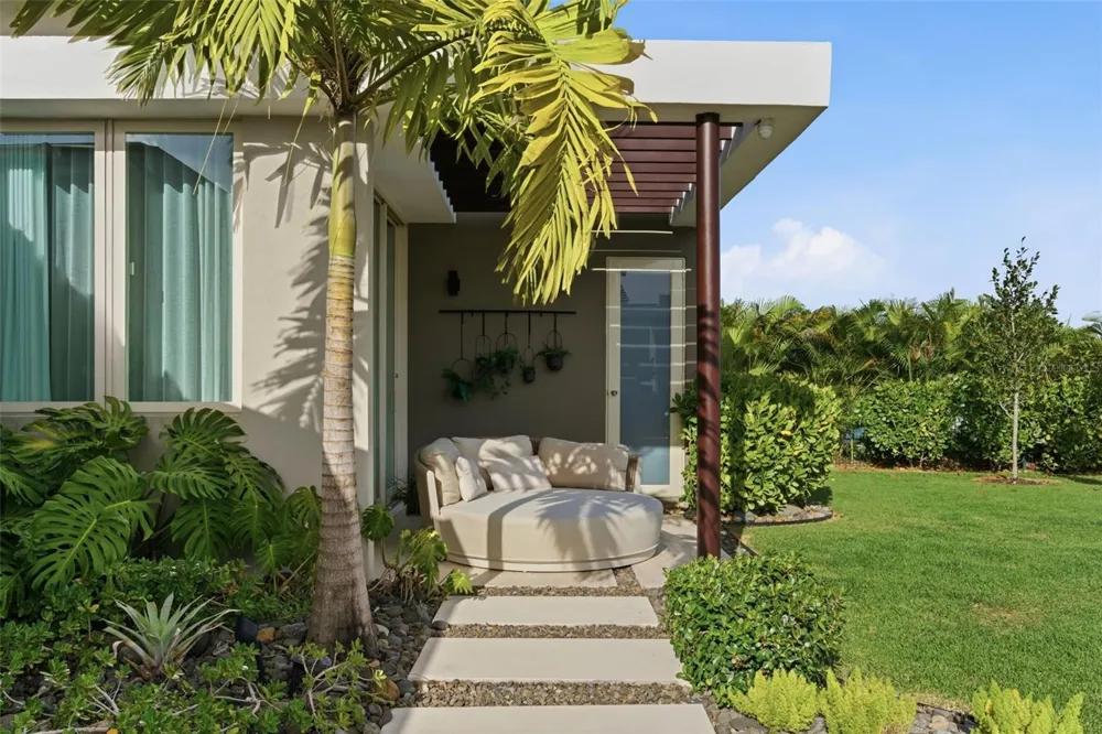 934 ISLA NORTE Dorado, PR 00646