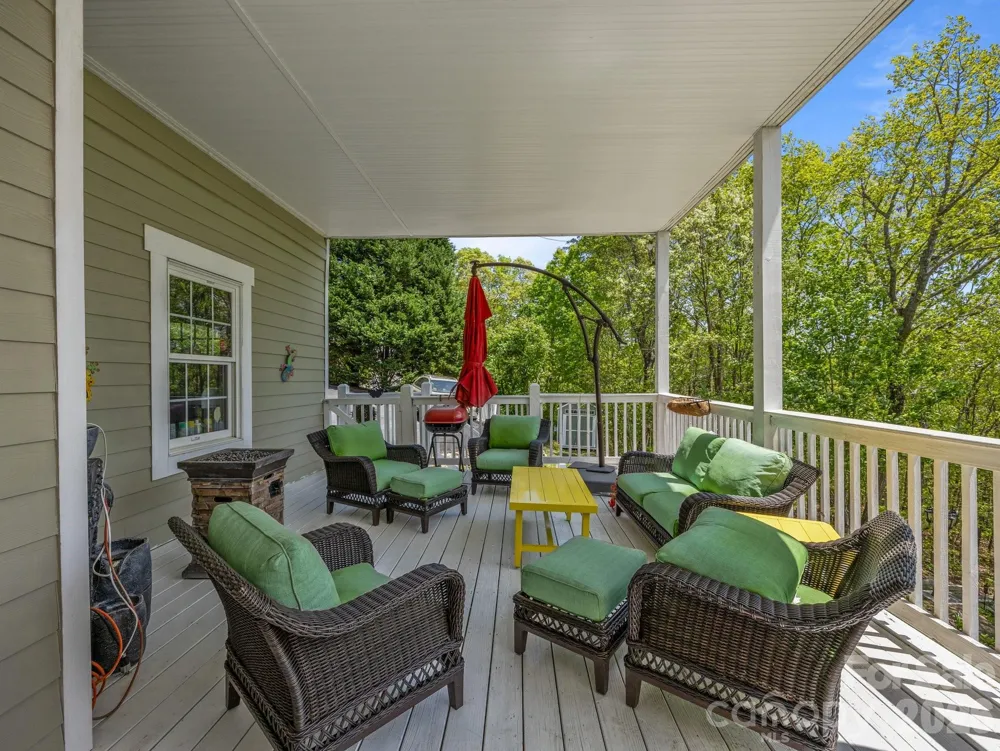 410 Lamp Post Drive Zirconia, NC 28790