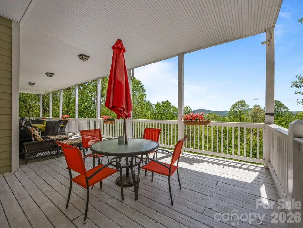 410 Lamp Post Drive Zirconia, NC 28790