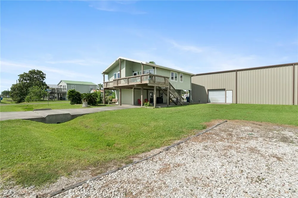 1402 Van Buren Port O'Connor, TX 77982