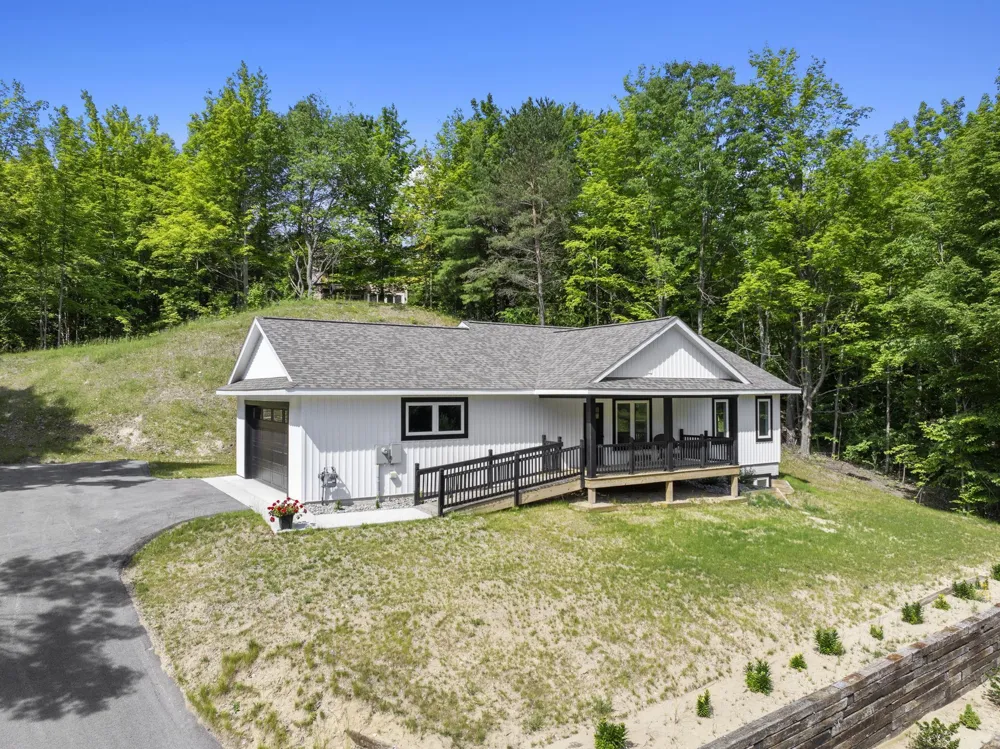 4144 S Sugar Loaf Mountain Road Cleveland Township, MI 49621