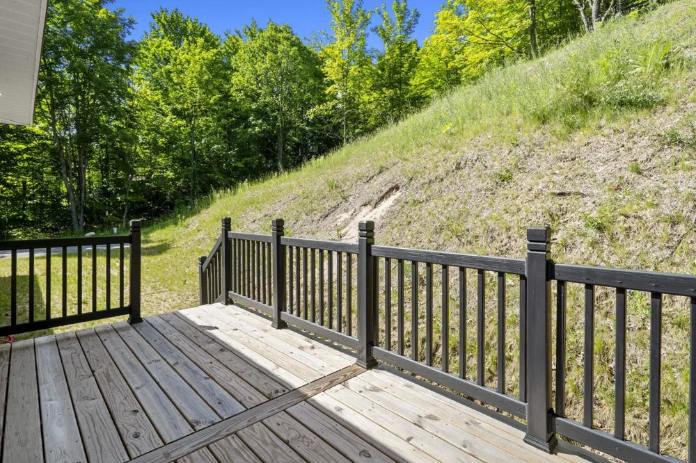4144 S Sugar Loaf Mountain Road Cleveland Township, MI 49621