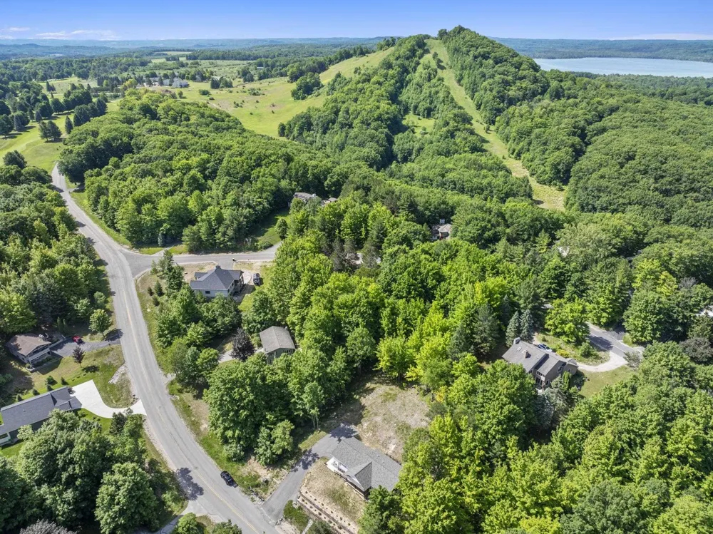 4144 S Sugar Loaf Mountain Road Cleveland Township, MI 49621