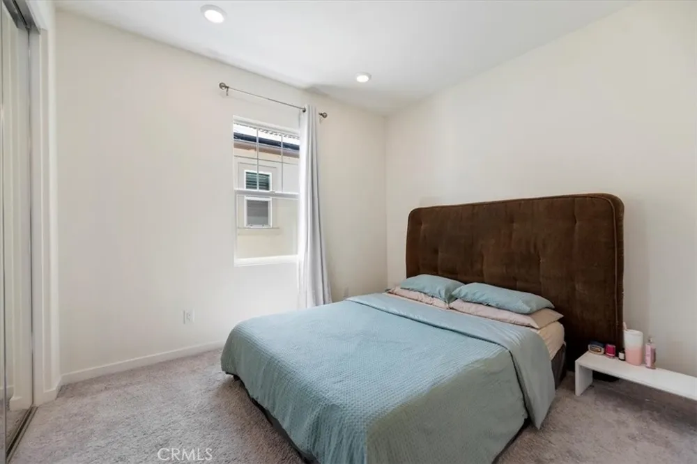 20911 Jennings Way Newhall, CA 91321