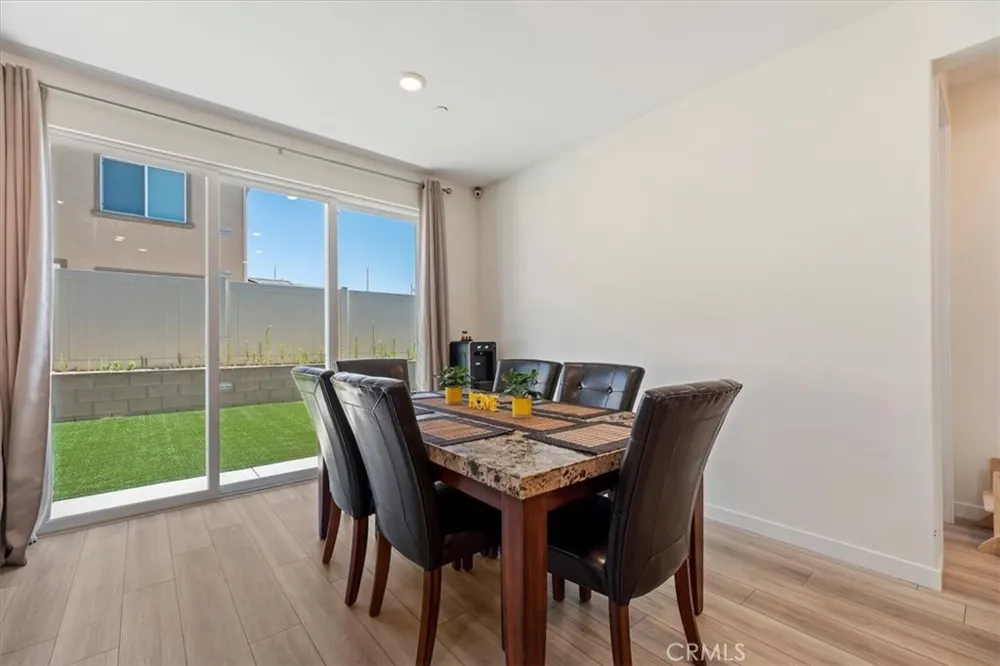 20911 Jennings Way Newhall, CA 91321