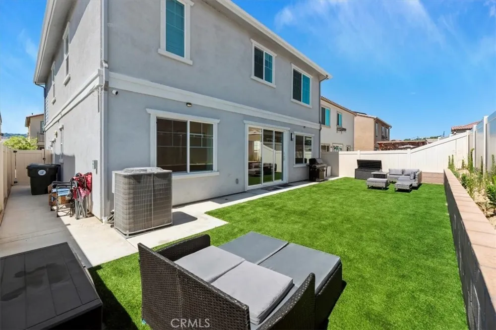 20911 Jennings Way Newhall, CA 91321