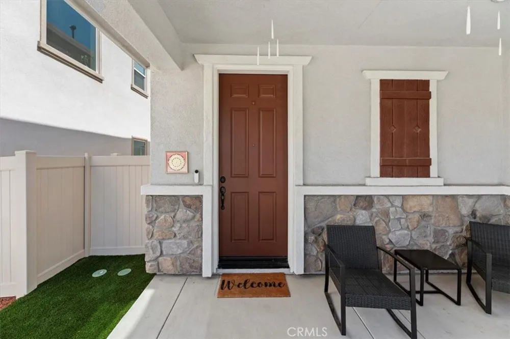 20911 Jennings Way Newhall, CA 91321