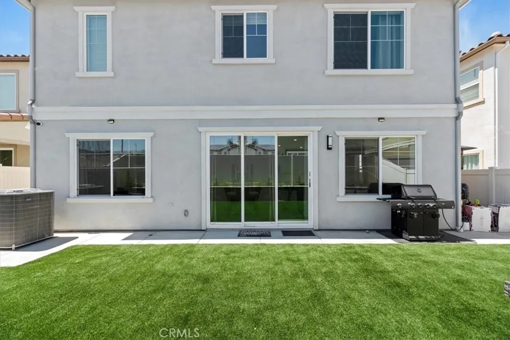 20911 Jennings Way Newhall, CA 91321