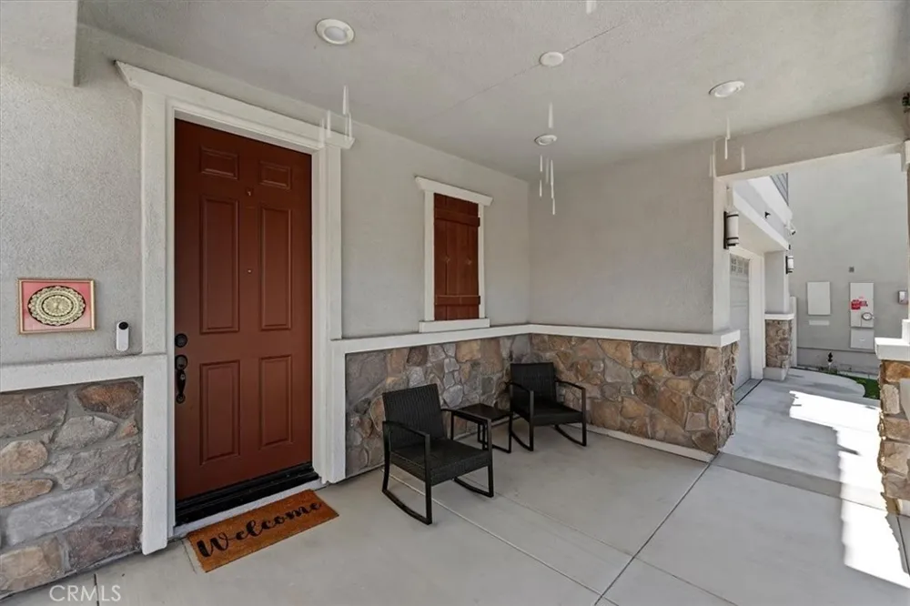 20911 Jennings Way Newhall, CA 91321