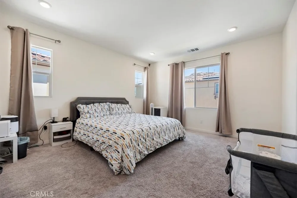 20911 Jennings Way Newhall, CA 91321