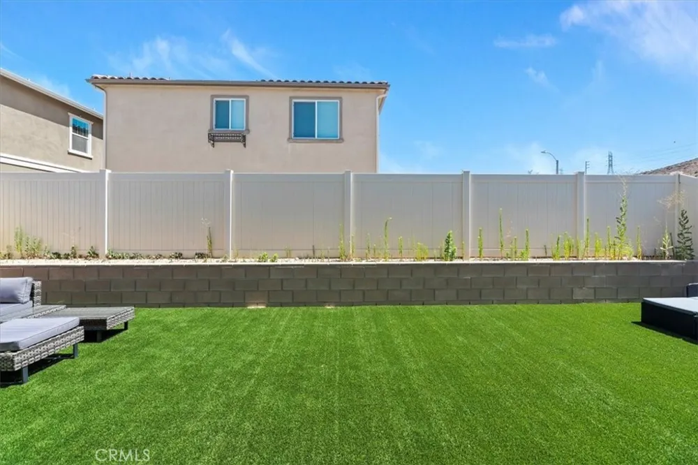 20911 Jennings Way Newhall, CA 91321