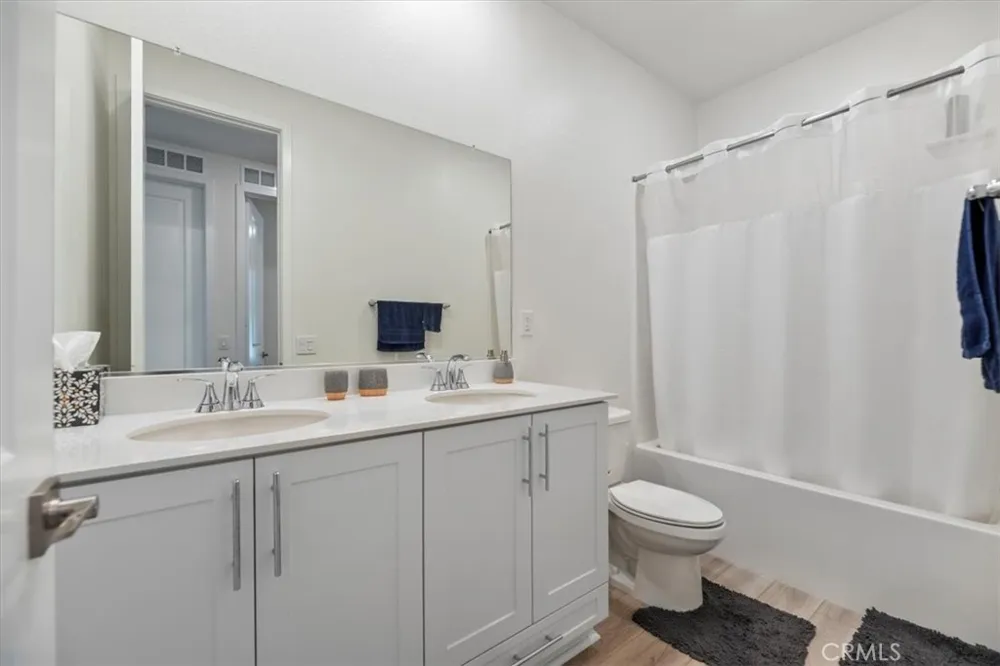 20911 Jennings Way Newhall, CA 91321