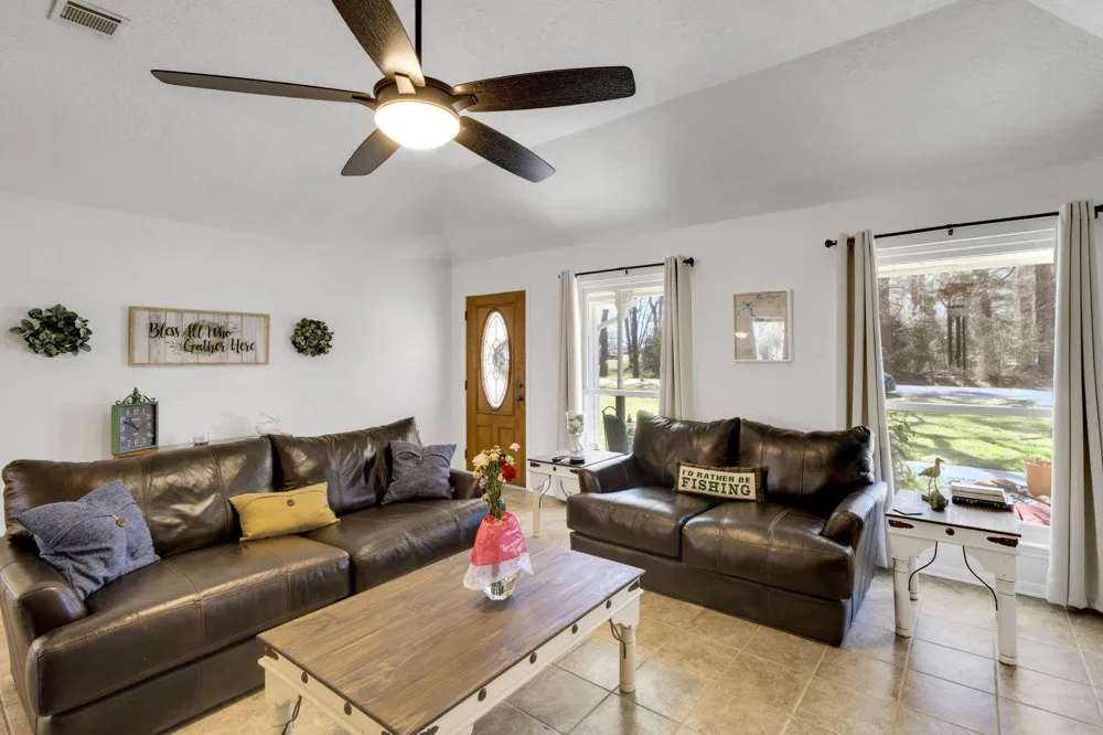 144 Thornton Trinity, TX 75862