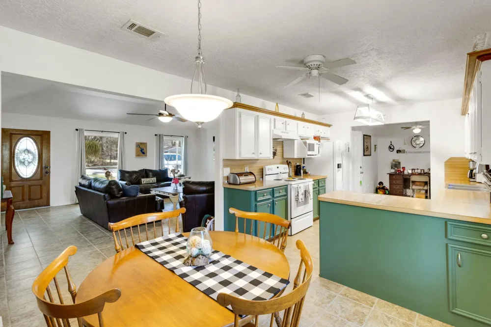 144 Thornton Trinity, TX 75862