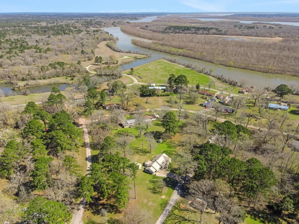 144 Thornton Trinity, TX 75862