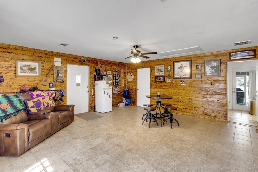 144 Thornton Trinity, TX 75862