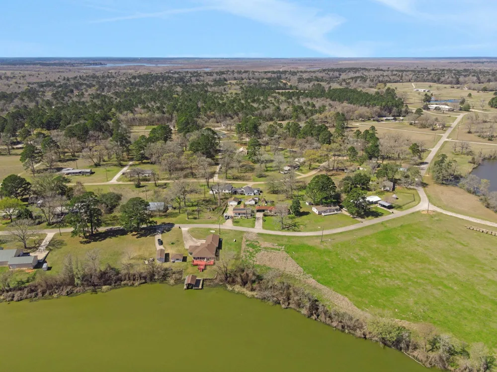 144 Thornton Trinity, TX 75862
