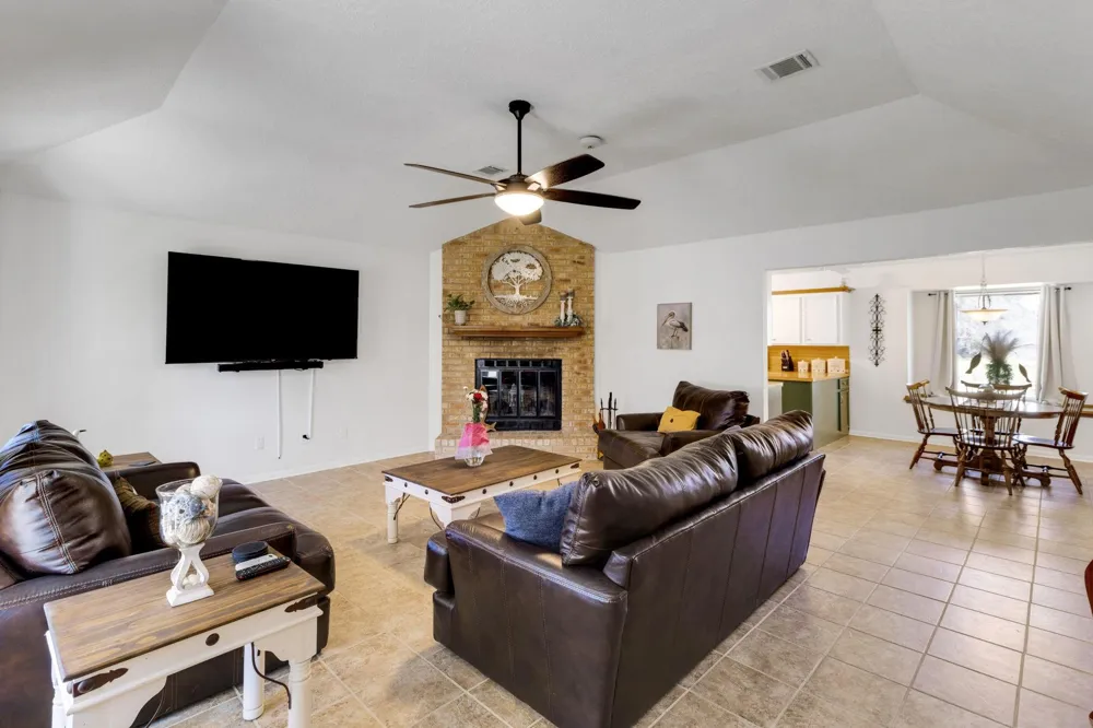 144 Thornton Trinity, TX 75862