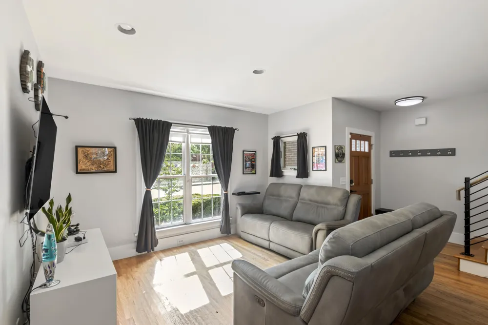 1026 9th Avenue Nashville, TN 37208