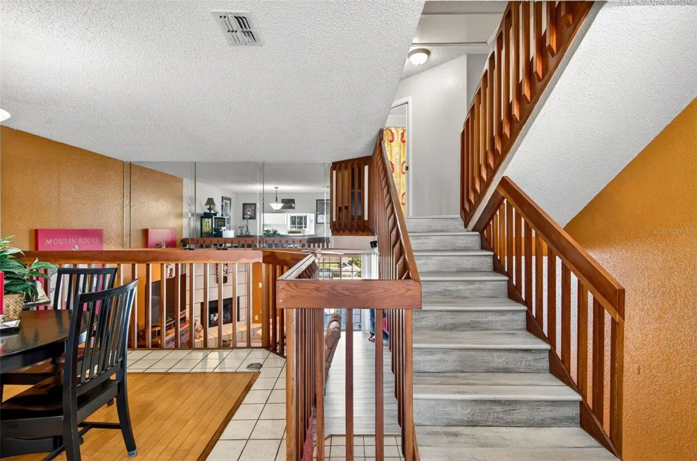 11722 CURRIE LANE #F2 Largo, FL 33774