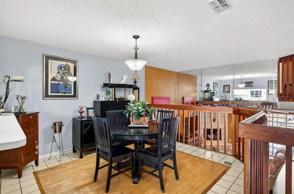 11722 CURRIE LANE #F2 Largo, FL 33774