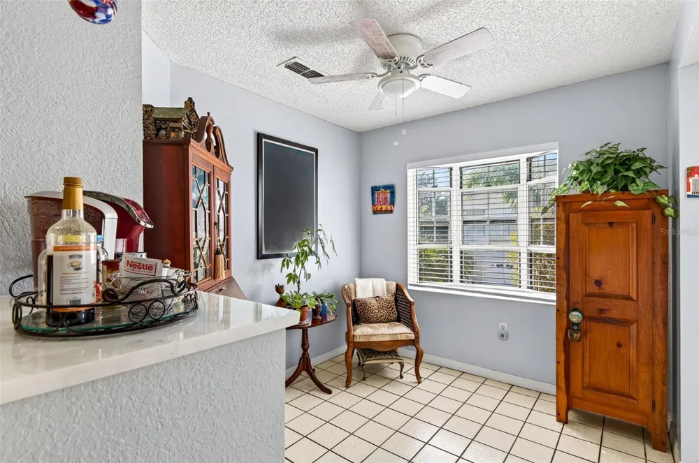 11722 CURRIE LANE #F2 Largo, FL 33774