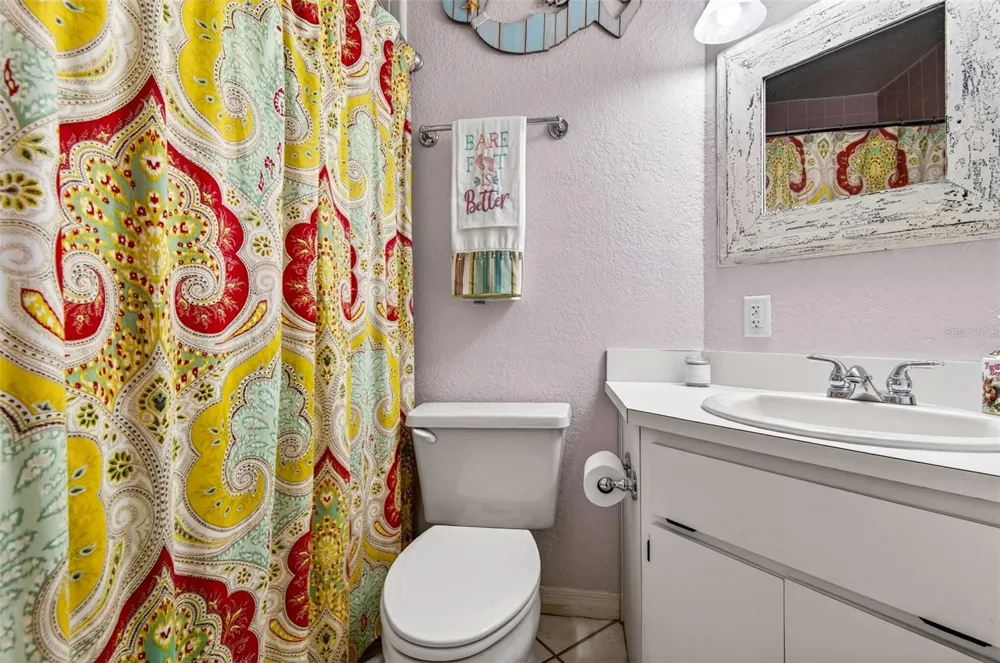 11722 CURRIE LANE #F2 Largo, FL 33774