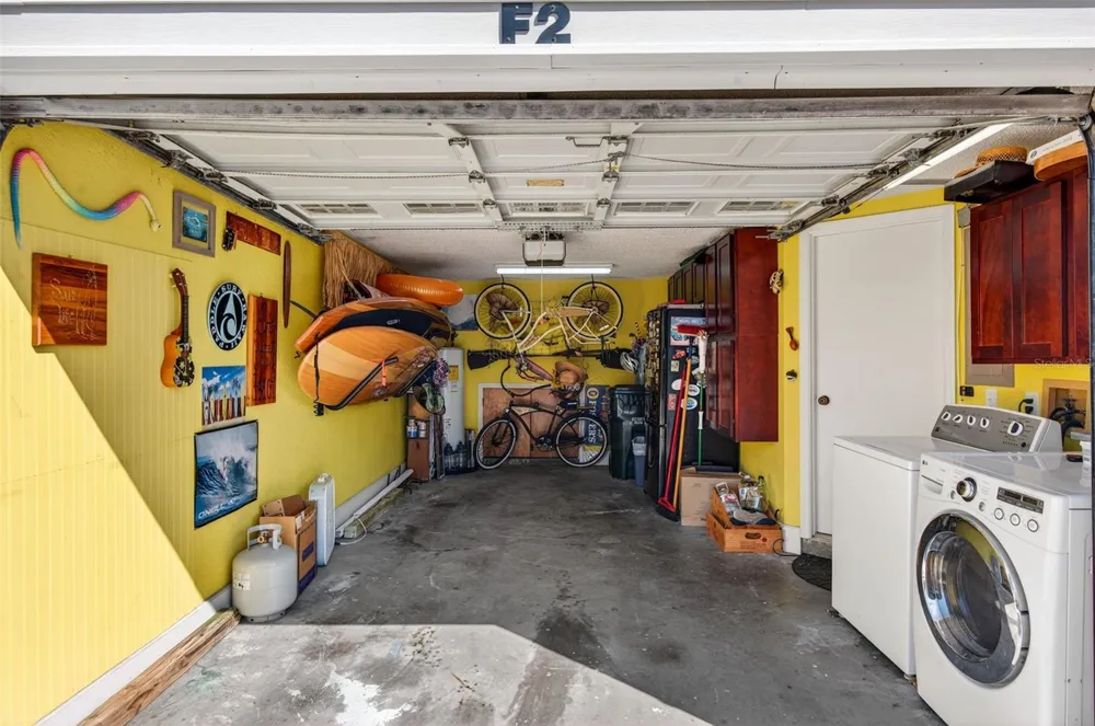 11722 CURRIE LANE #F2 Largo, FL 33774