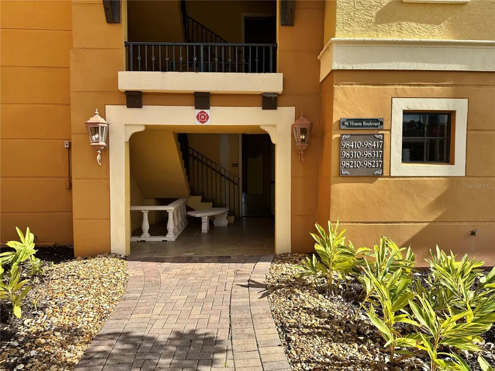 98 VIVANTE BOULEVARD #98315 Punta Gorda, FL 33950