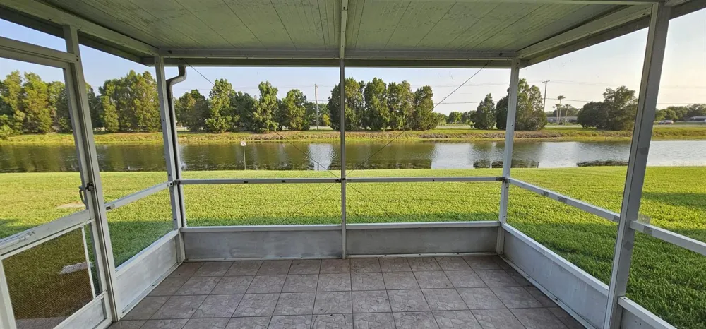 641 KENSINGTON LAKE CIRCLE Brandon, FL 33511