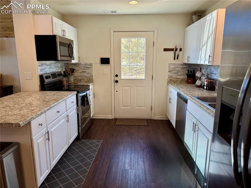 61 Stripling Lane Divide, CO 80814