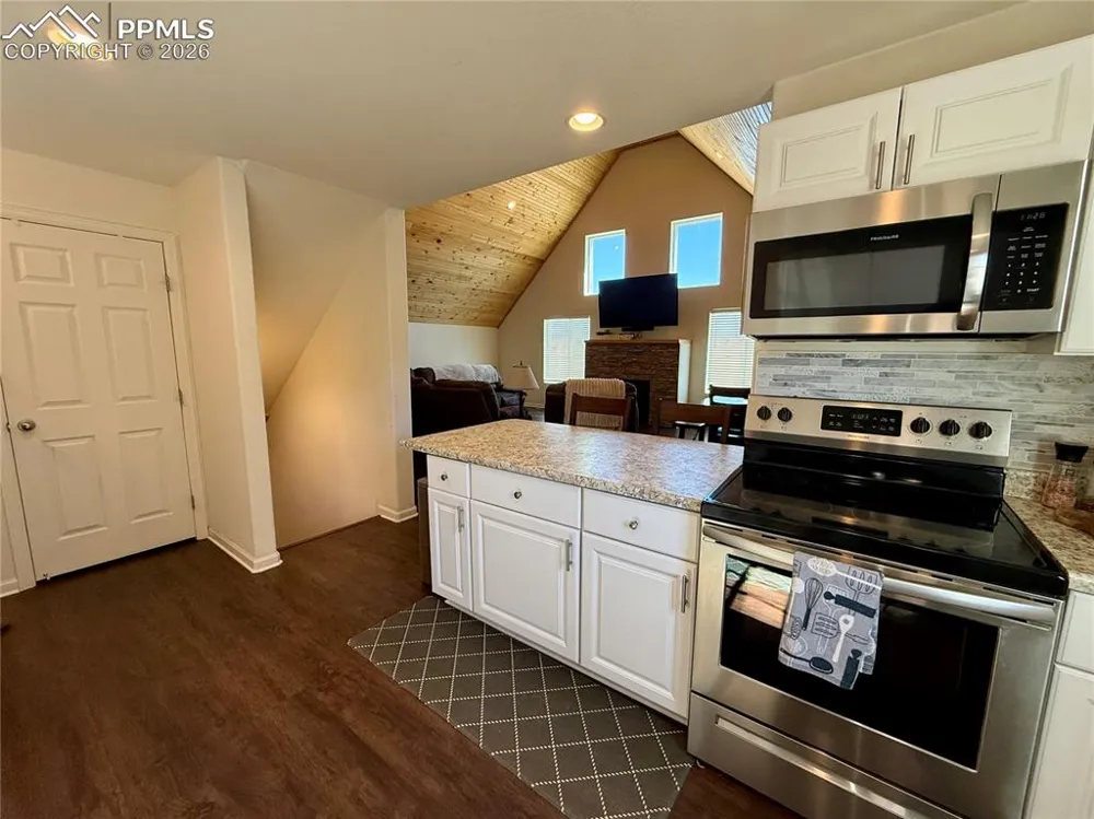61 Stripling Lane Divide, CO 80814