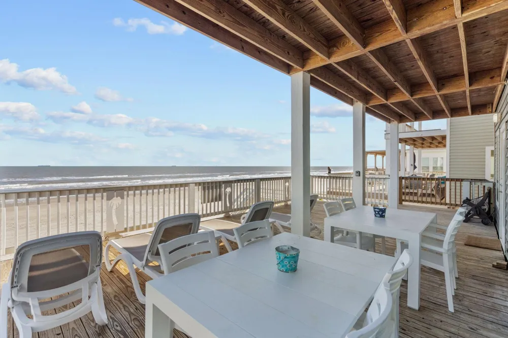 103 W Palm Street Surfside Beach, TX 77541