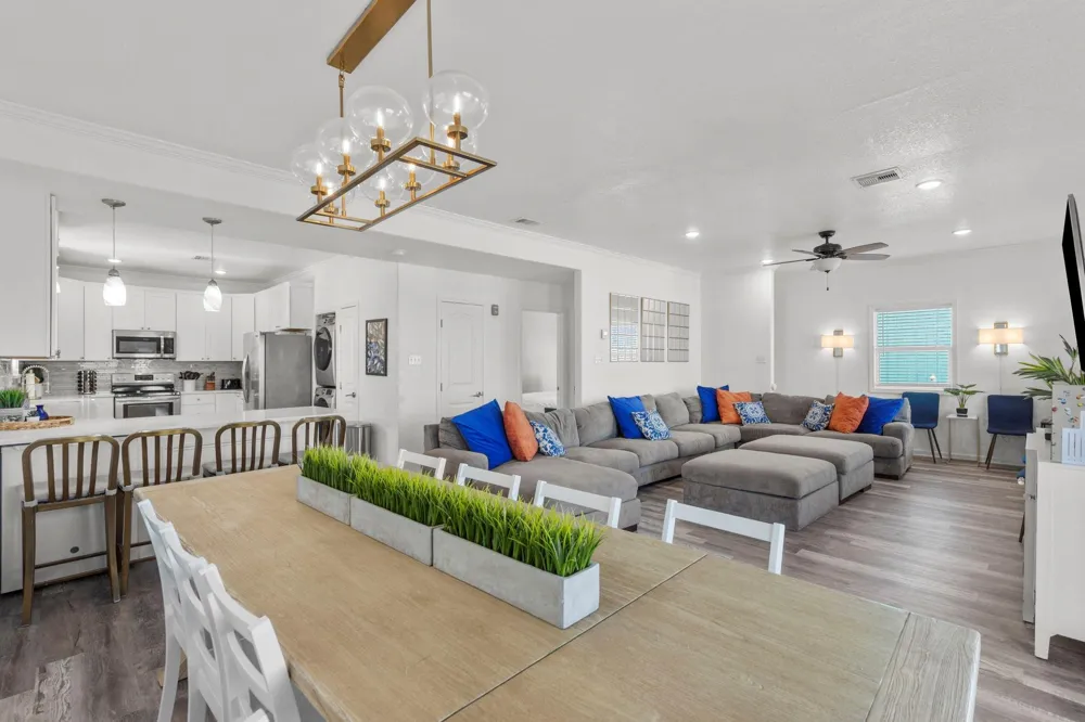 103 W Palm Street Surfside Beach, TX 77541