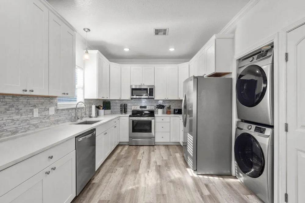 103 W Palm Street Surfside Beach, TX 77541