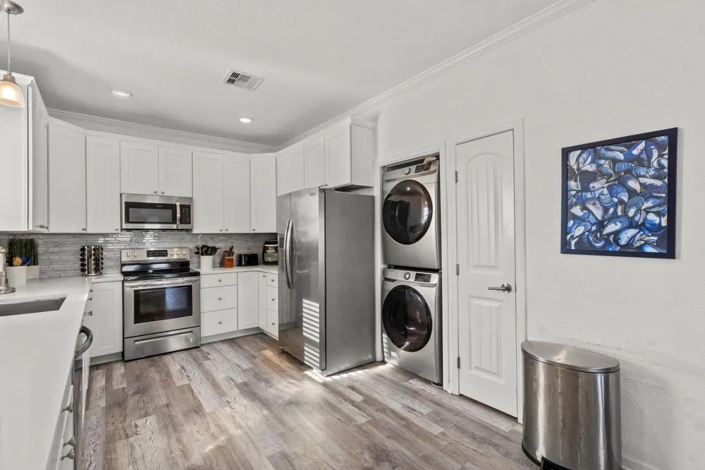 103 W Palm Street Surfside Beach, TX 77541