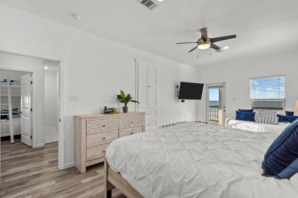 103 W Palm Street Surfside Beach, TX 77541