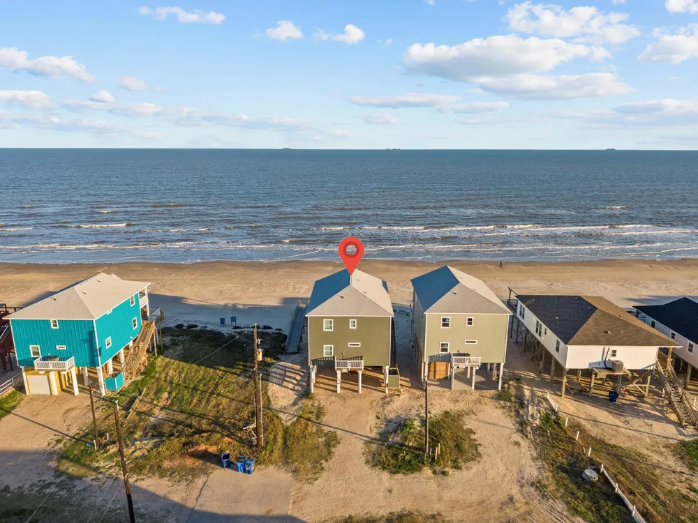 103 W Palm Street Surfside Beach, TX 77541
