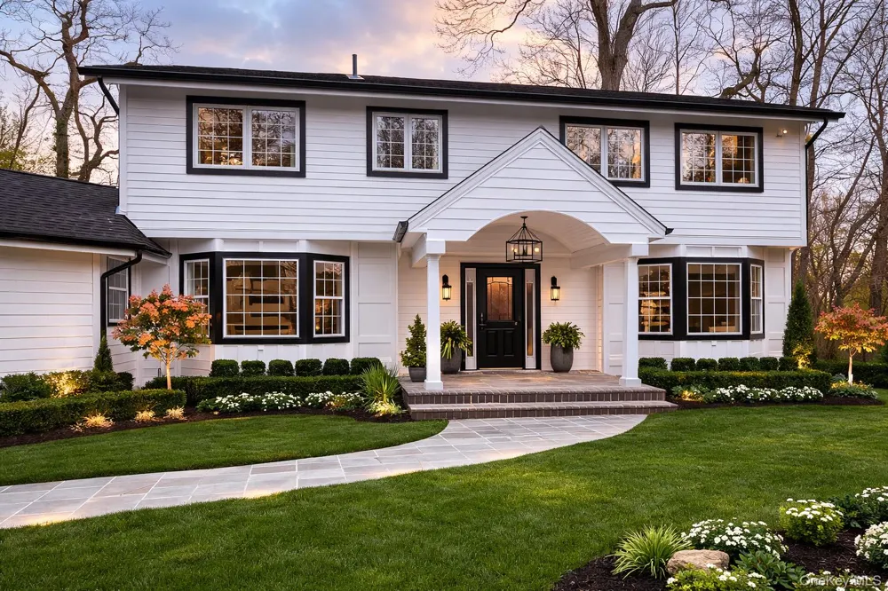 22 Peppermill Lane Dix Hills, NY 11746