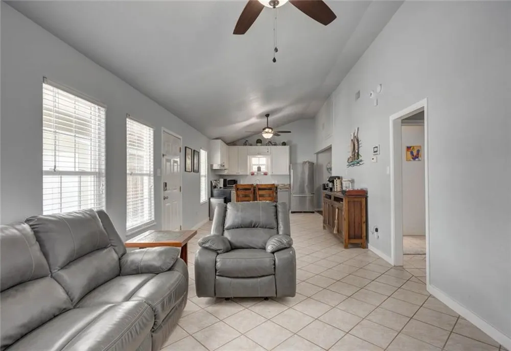 1141 N. Fulton Beach Rd #12 Fulton, TX 78358