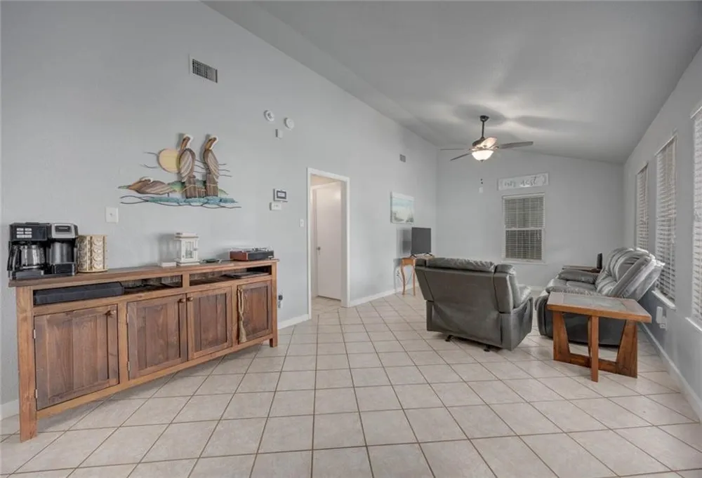 1141 N. Fulton Beach Rd #12 Fulton, TX 78358