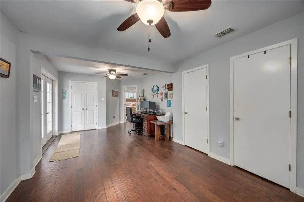 1141 N. Fulton Beach Rd #12 Fulton, TX 78358