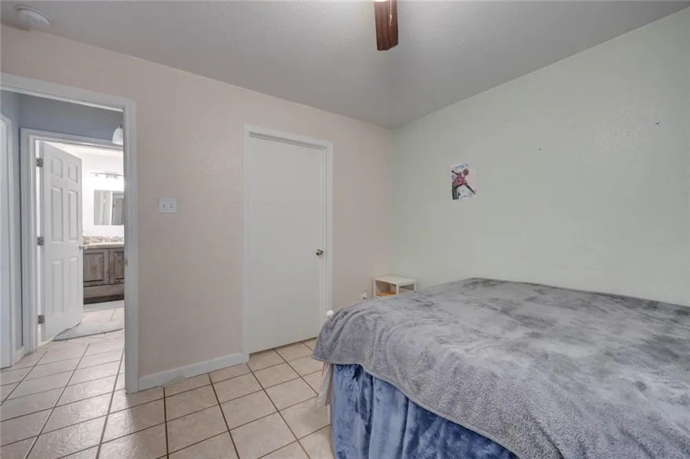 1141 N. Fulton Beach Rd #12 Fulton, TX 78358