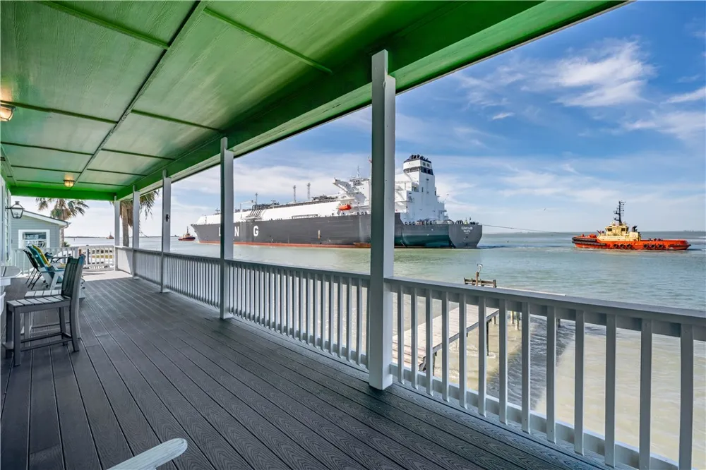108 Bayshore Drive Ingleside on the Bay, TX 78362
