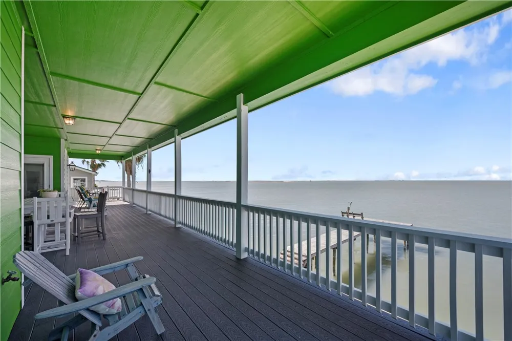 108 Bayshore Drive Ingleside on the Bay, TX 78362