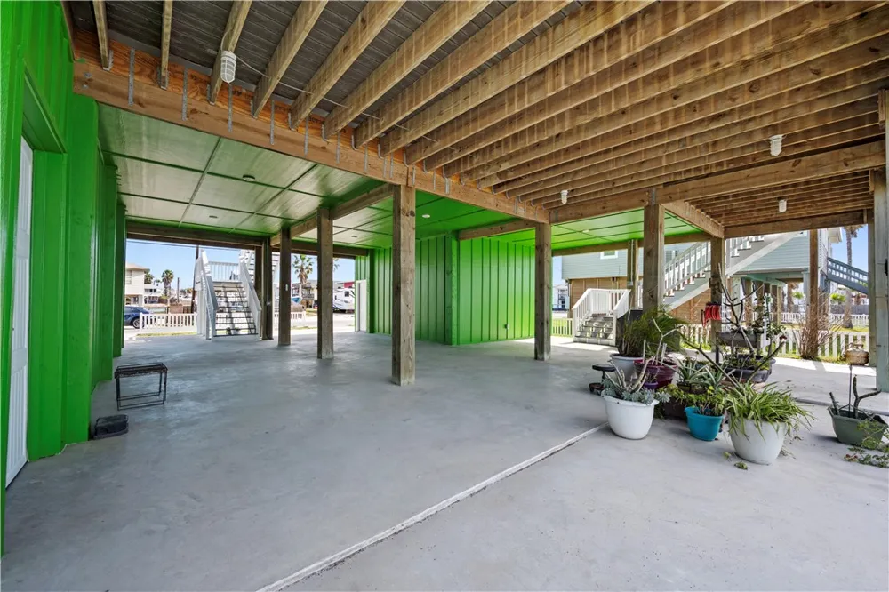 108 Bayshore Drive Ingleside on the Bay, TX 78362