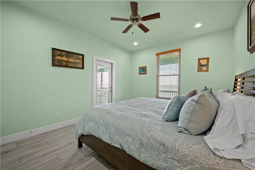 108 Bayshore Drive Ingleside on the Bay, TX 78362